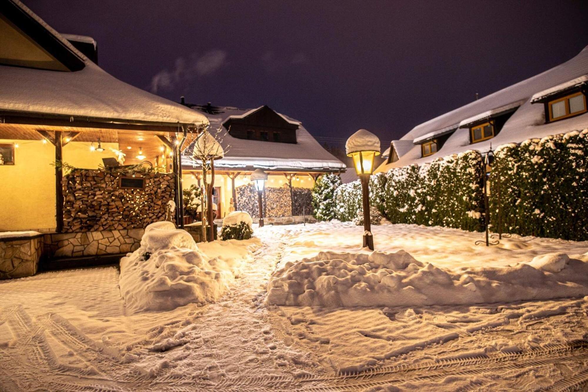 Penzion a restaurace Staré Časy Horní Bečva Exterior foto